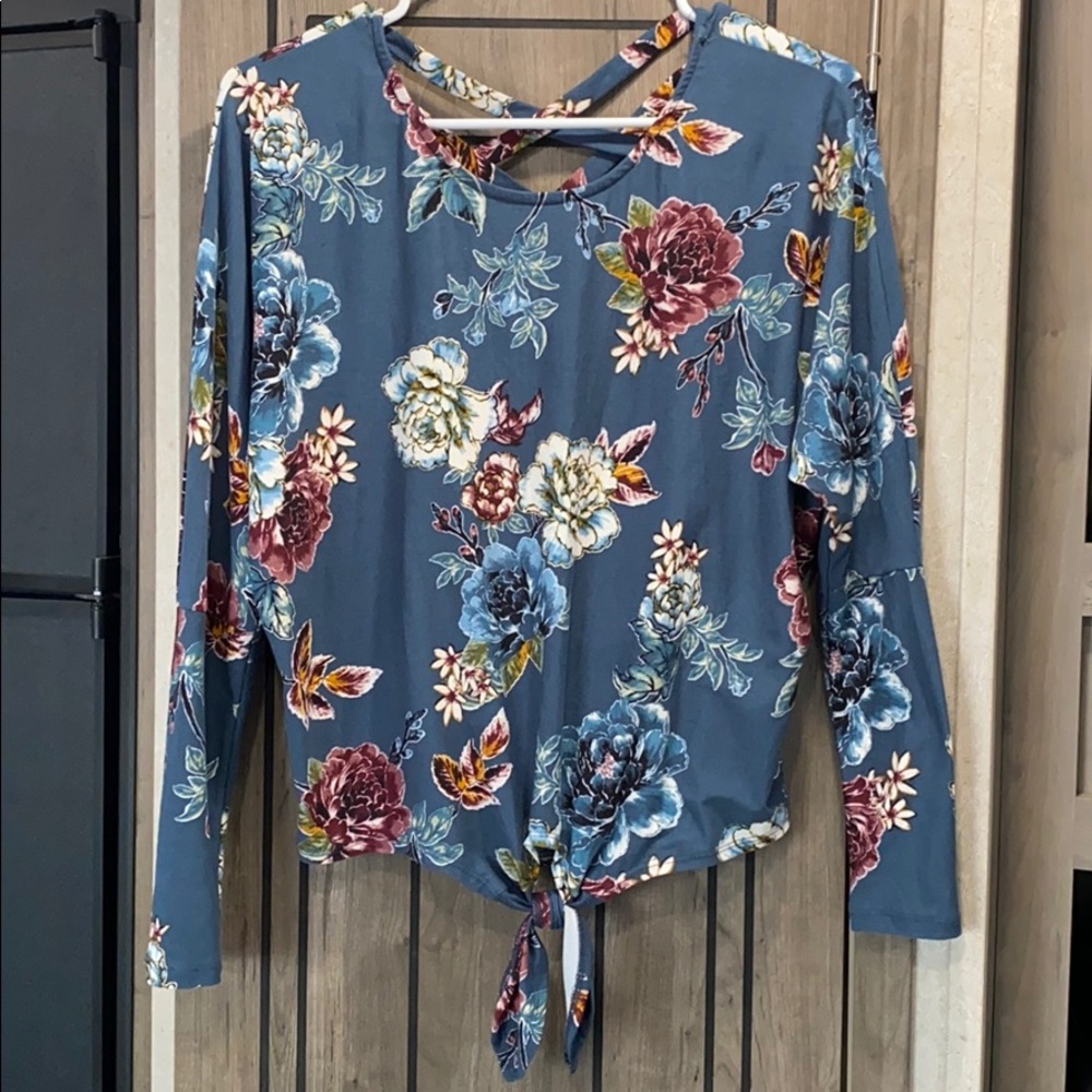 Floral Long Sleeve Top/Blouse